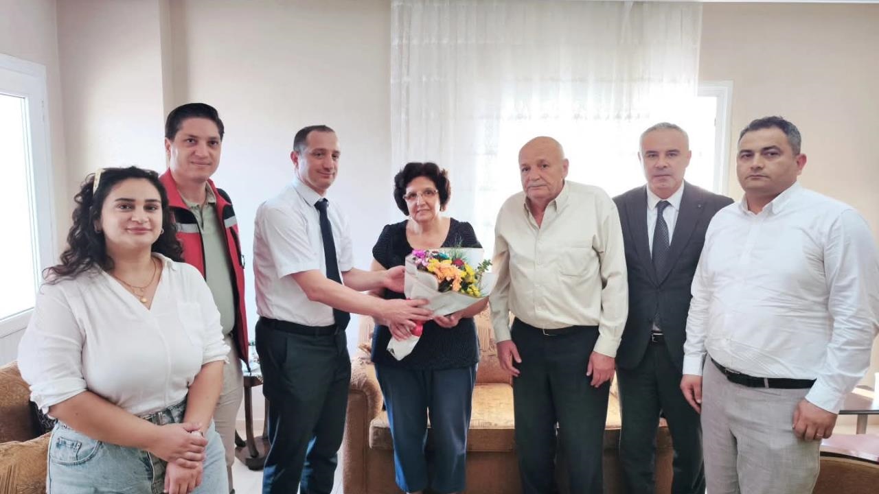 Kaymakam Akyüz'den Yaşlılar Haftası Ziyareti