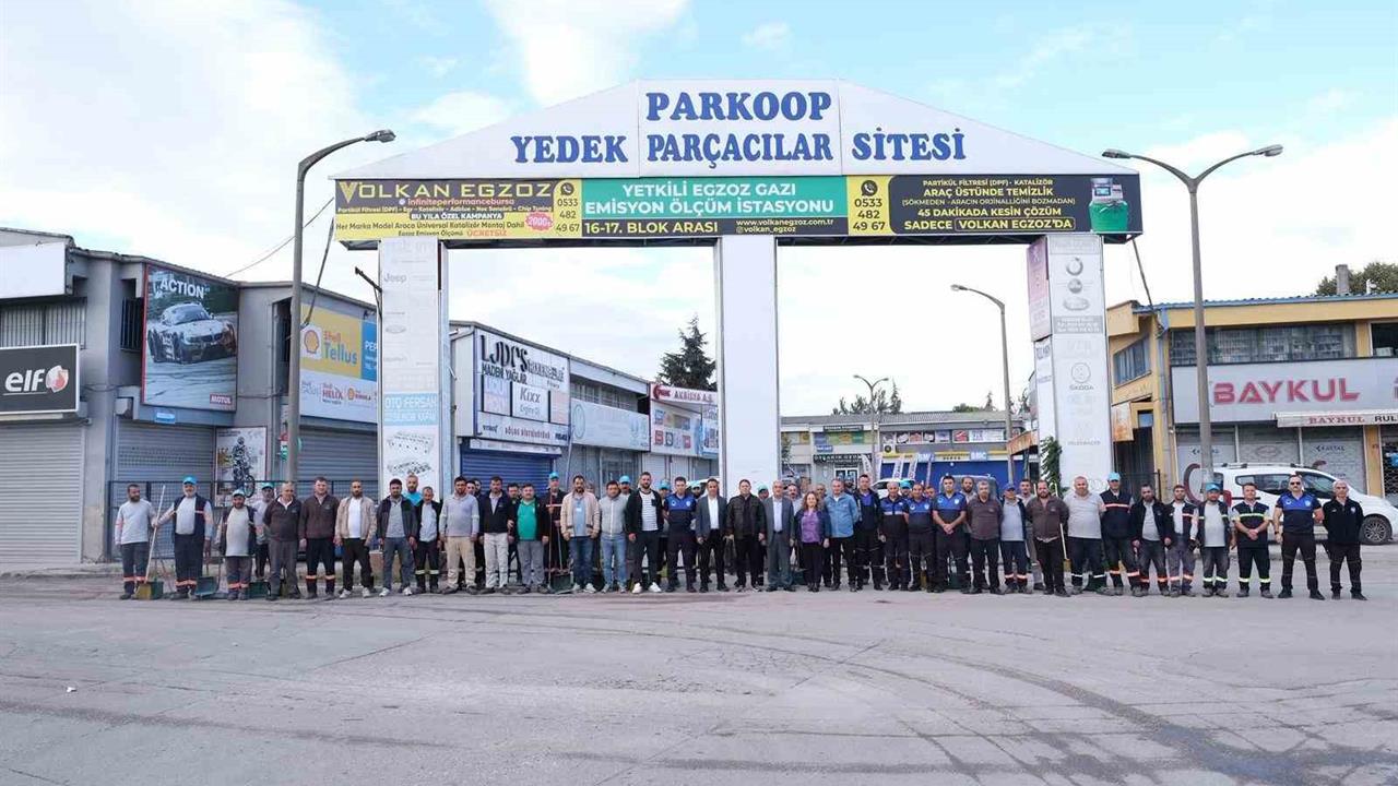 Bursa'da Beşevler Sanayi Sitesi'nde Kapsamlı Temizlik Yapıldı