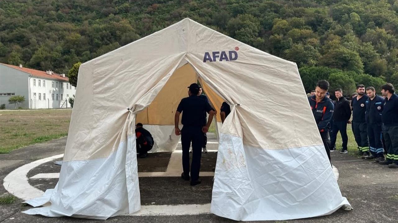 Bartın'da AFAD'dan Çadır Kurma Eğitimi Verildi