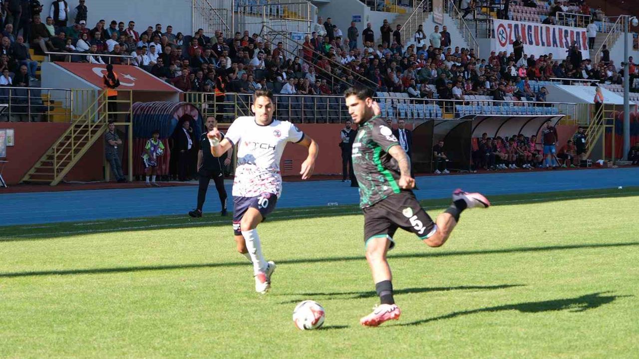 Zonguldak'ta Zonguldakspor, Amasyaspor'a 1-2 Kaybetti