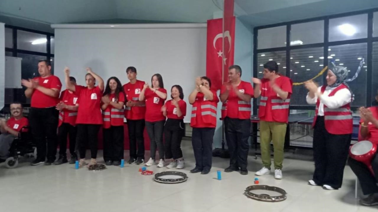Kızılay’dan Silifke’de Engelsiz Kamp: Farklı Şehirlerdeki Özel Çocuklar Silifke’de Buluştu
