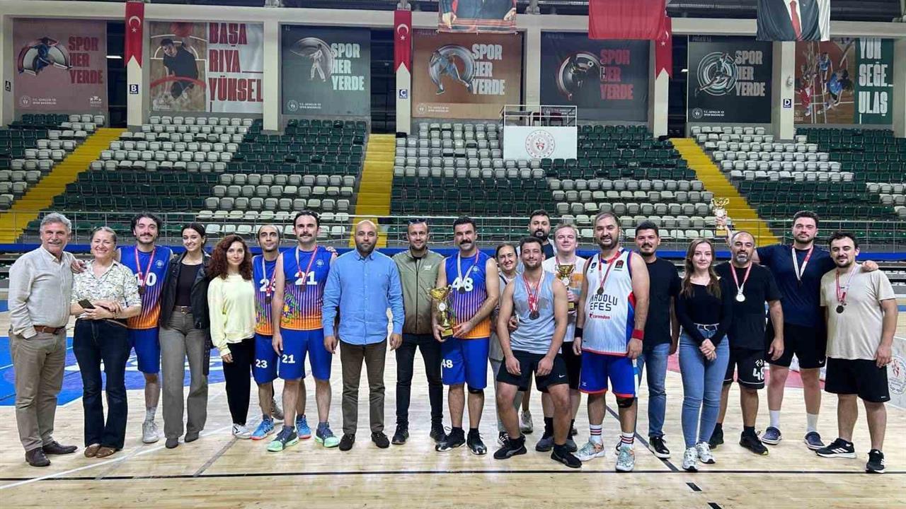 Muğla'da Kamu Spor Oyunları Basketbol Finali Gerçekleşti