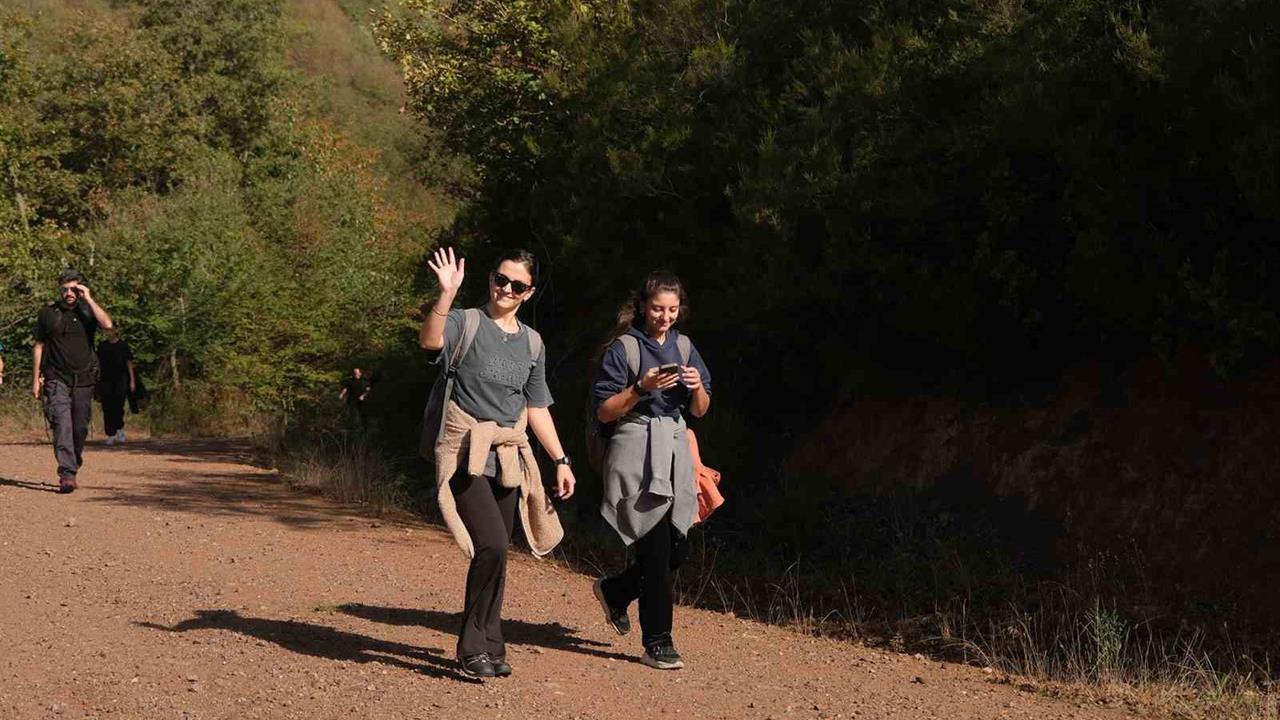Sakarya'da Doğa Yürüyüşleri Sonbaharla Başladı