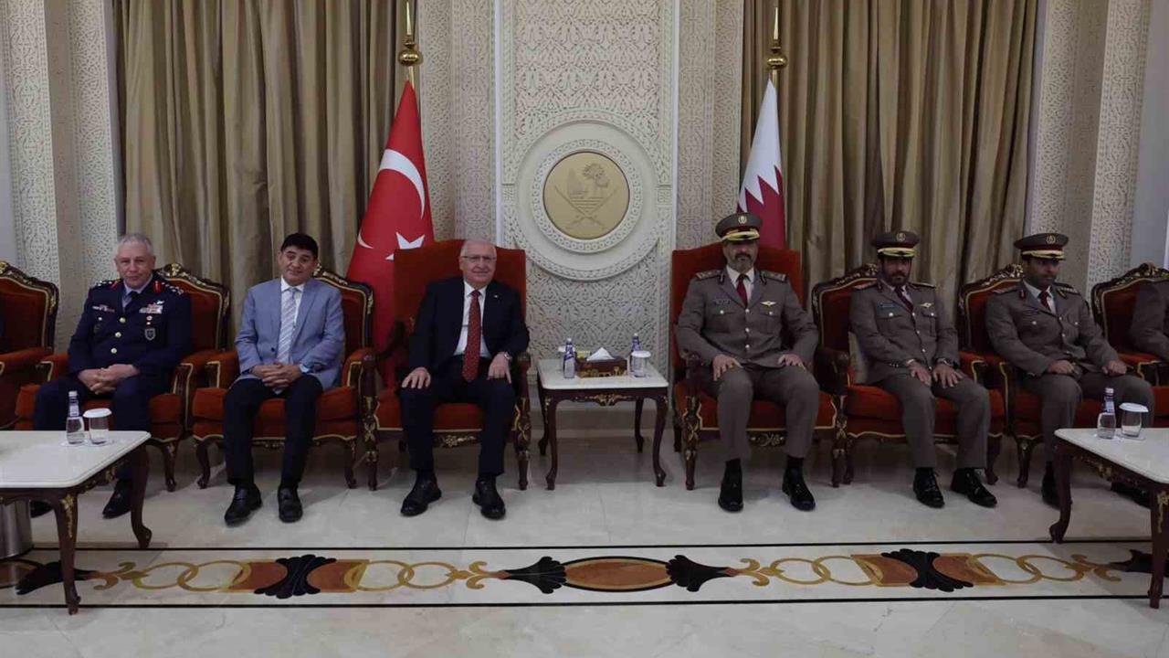 Katar'da Milli Savunma Bakanı Güler Resmi Temaslarda Bulundu