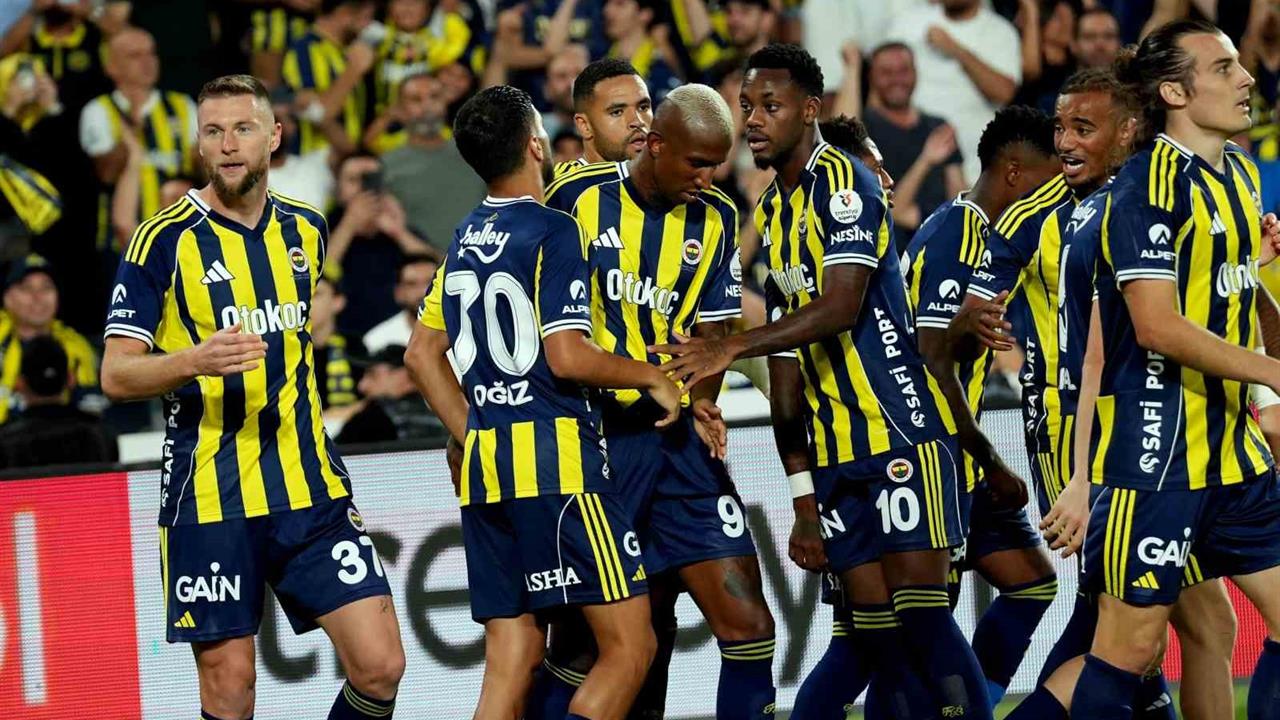Fenerbahçe'nin İstikrar Sorunu Devam Ediyor