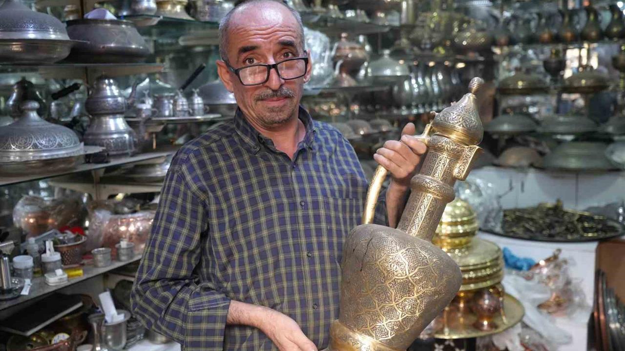 Gaziantep'te El Yapımı Bakır İbrikler 100 Bin TL'ye Satılıyor