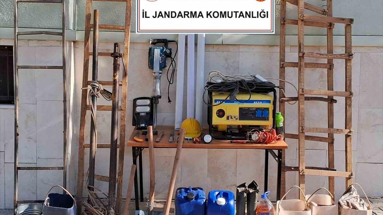 Burdur'da Kaçakçılık Operasyonu: 12 Gözaltı