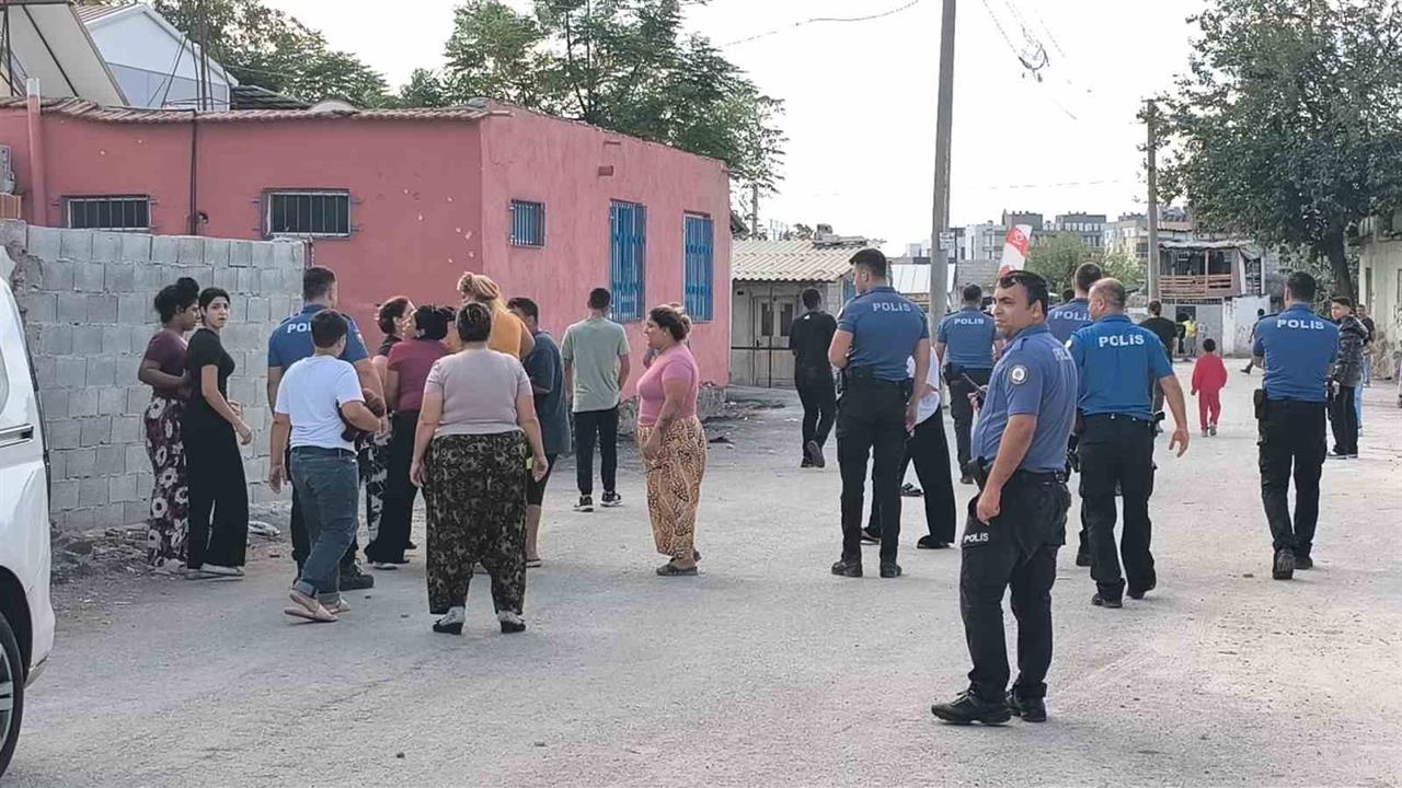 Antalya'da Akraba Tartışması: Silahlı Kavga İki Yaralı