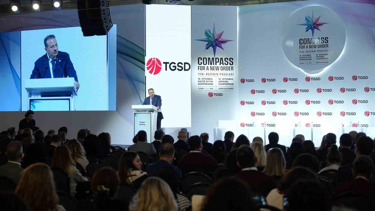 İstanbul'da Hazır Giyim Sektörünün Geleceği Tartışıldı