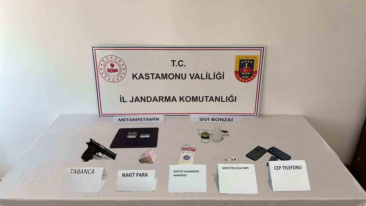 Kastamonu'da Uyuşturucu Operasyonu: 9 Gözaltı