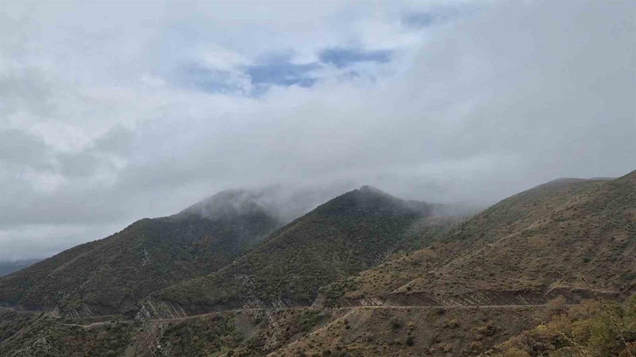 Ganos Dağı Bulutların Arasında: Uçmakdere ve Yeniköy Sisle Kaplandı