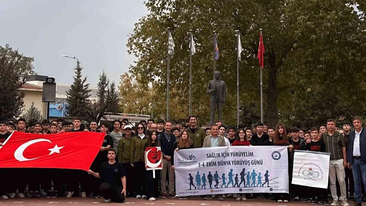 Bursa'da Dünya Yürüyüş Günü Coşkusu Yaşandı