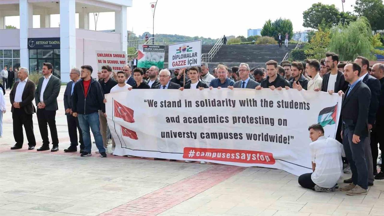 Sinop'ta Öğrencilerden Gazze'ye Destek Etkinliği