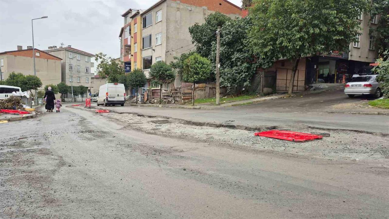 Avcılar'da Sürücü, 7 Yaşındaki Çocuğa Çarpıp Kaçtı