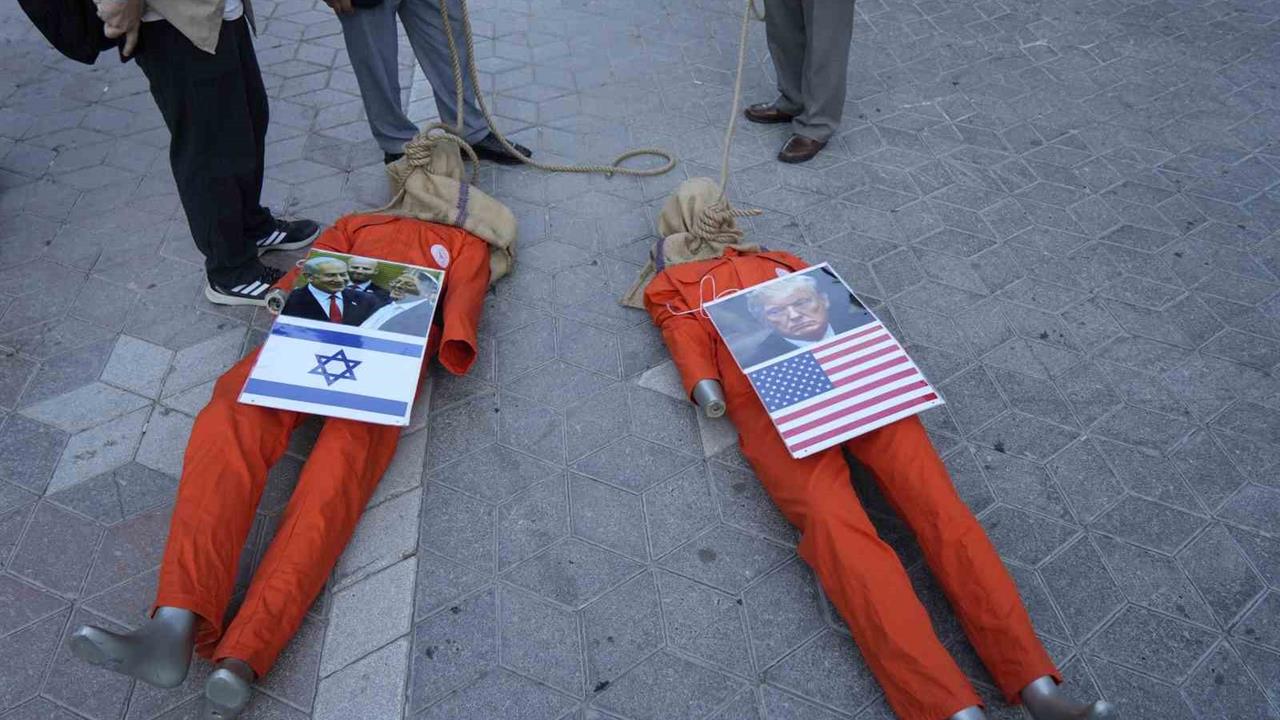 Gümüşhane'de Gazze'ye Destek Yürüyüşü Düzenlendi