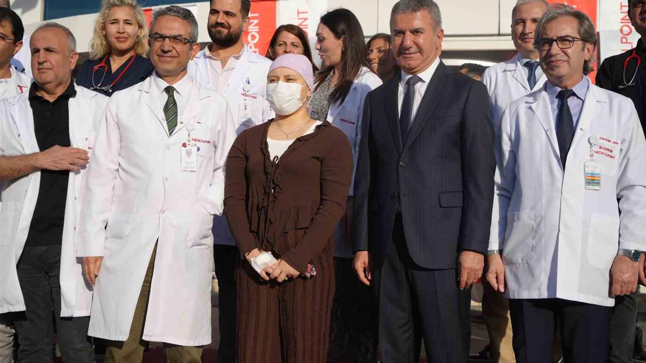 Gaziantep'te Kanseri Yenen Didem İçin Balonlar Uçuruldu