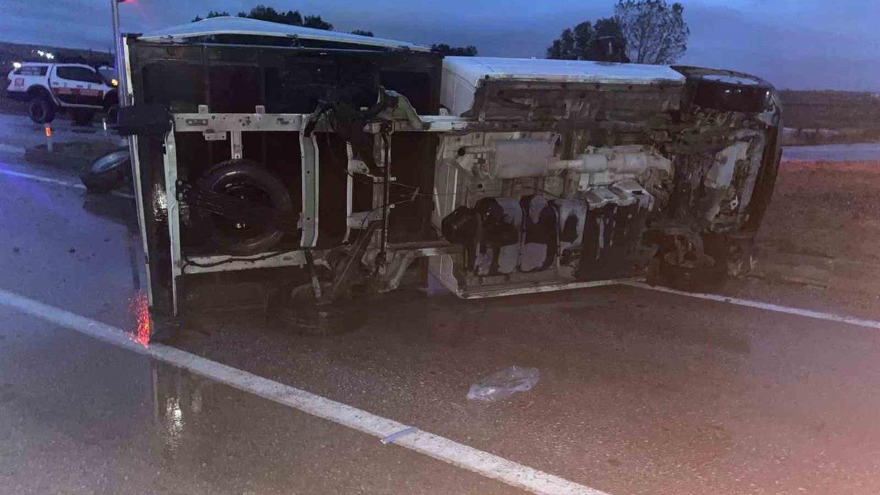 Kırklareli'nde Kırmızı Işık İhlali: 2 Yaralı