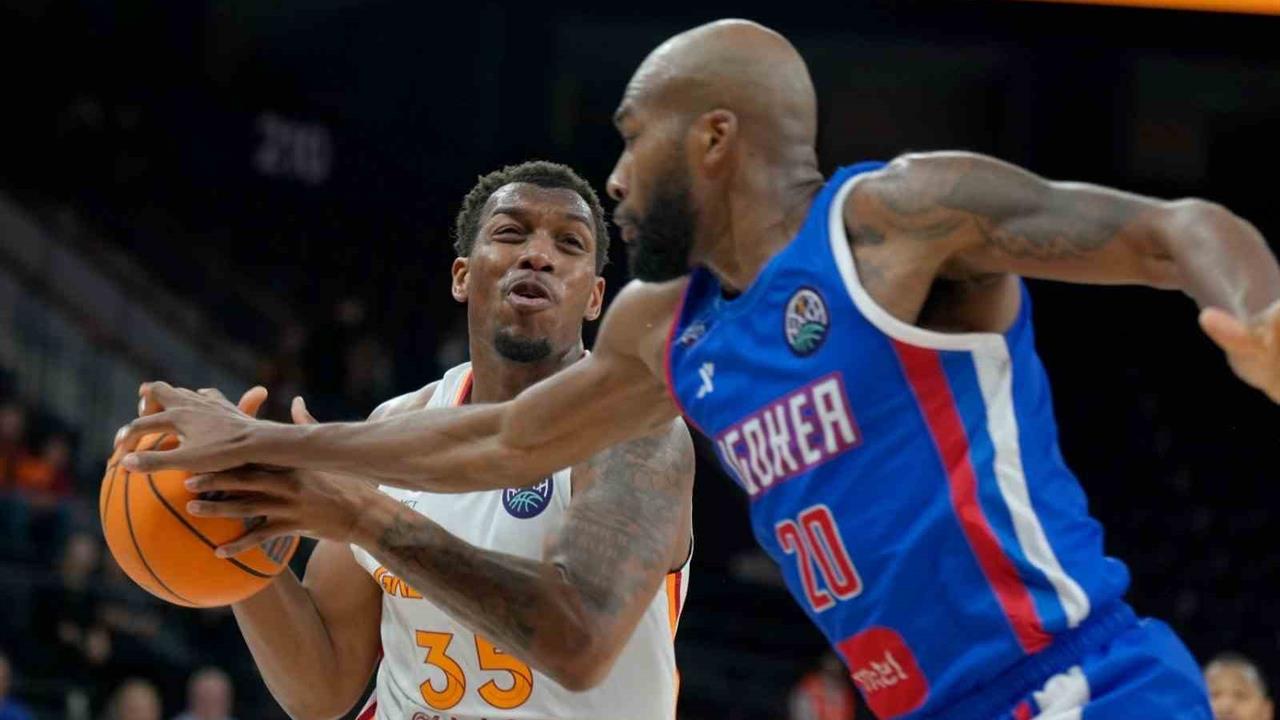 Galatasaray, Igokea'yı 94-82 Yenerek Başladı