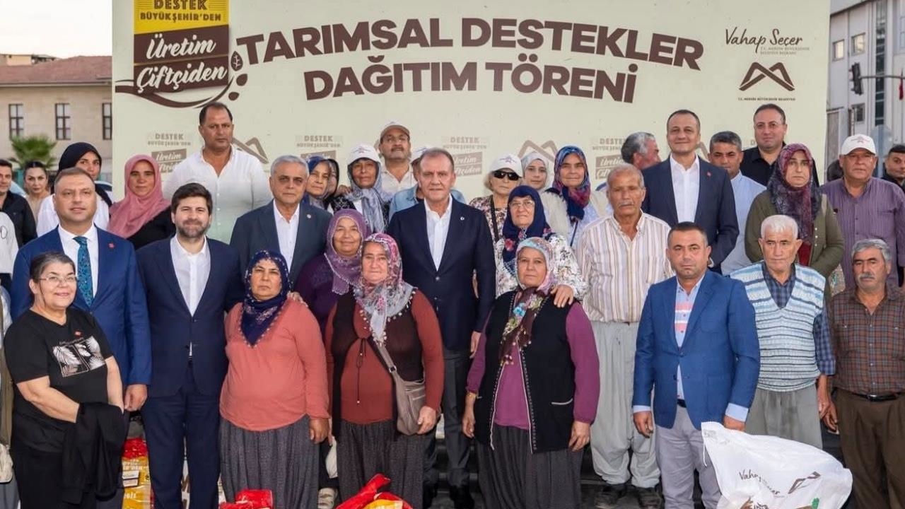 Mersin'de Gübre Dağıtım Törenine Tarsus TSO Meclis Üyesi Danyal Avşar Katıldı