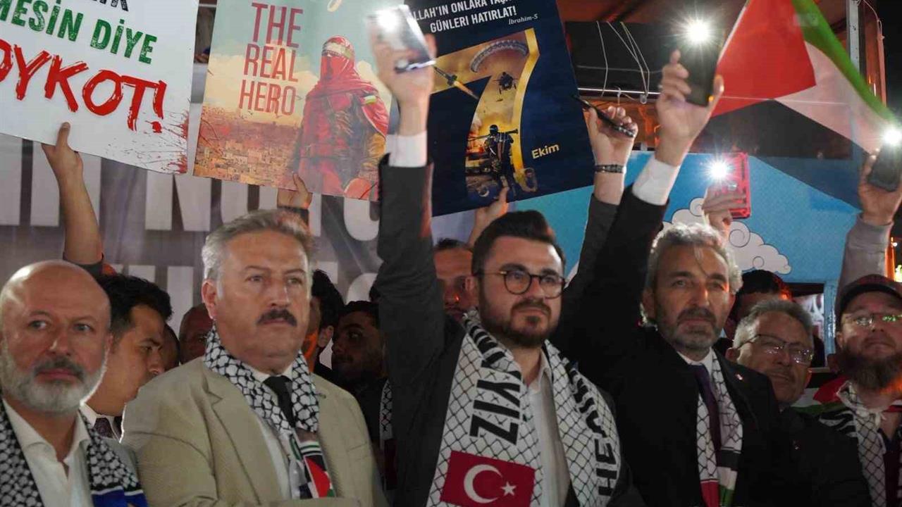 Kayseri'de Filistin'e Destek İçin 'kararlılık Yürüyüşü' Düzenlendi