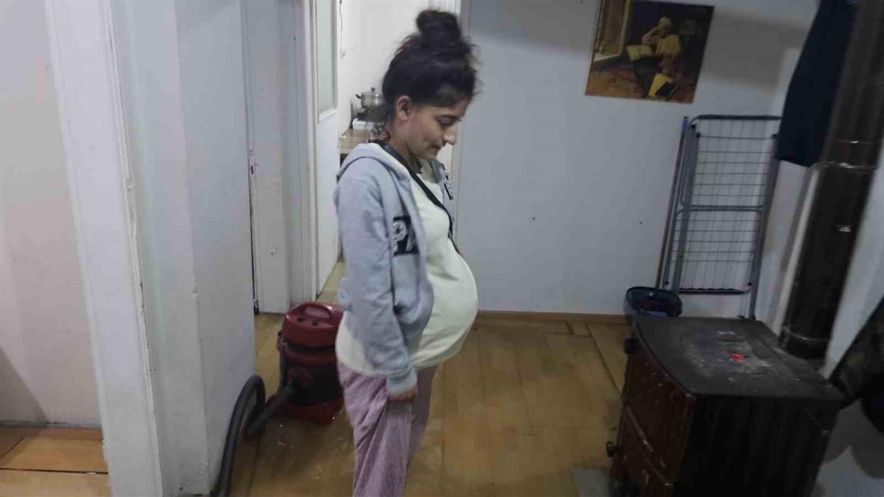 Çerkezköy'de Sağanak Yağış: Evi Lağım Suyu Bastı