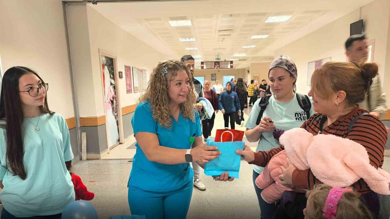 Nazilli'de Anne Sütünün Önemi Vurgulandı