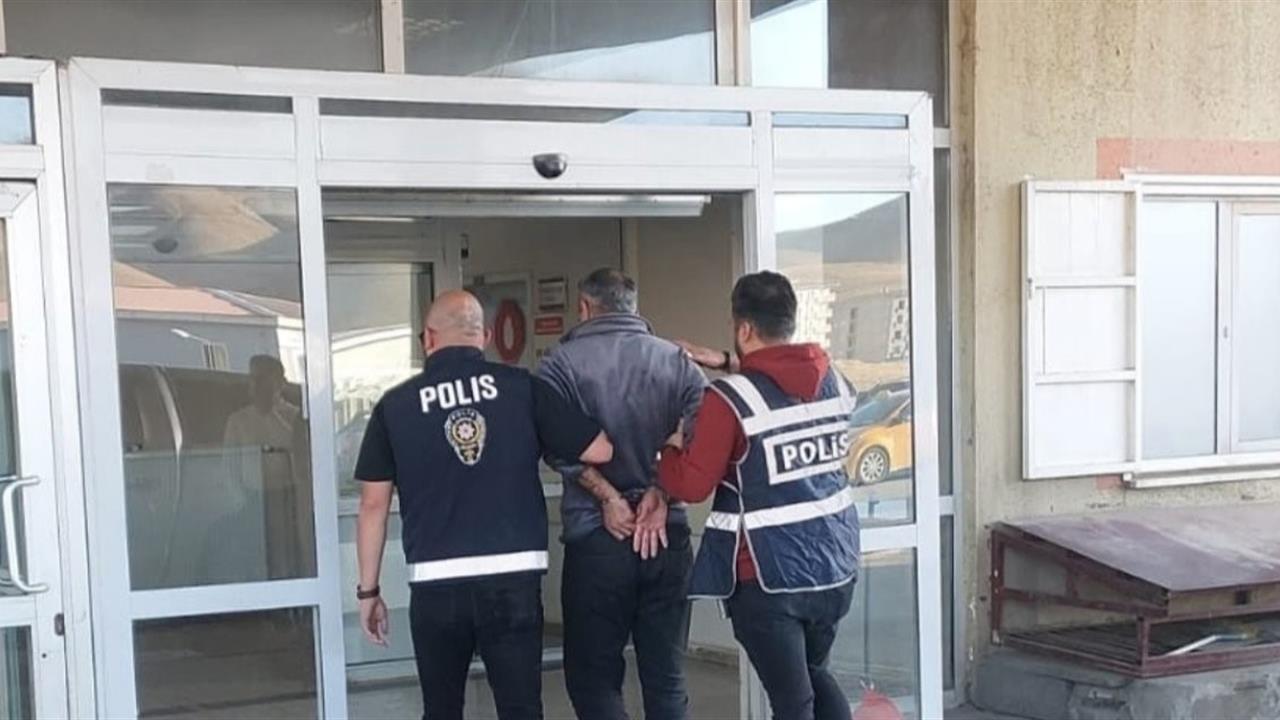 Hakkari'de 50 Yıl Hapis Cezası Olan Şahıs Yakalandı