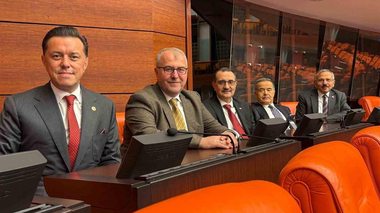 Eskişehir Milletvekili Hatipoğlu TBMM'de Çalışmalarını Sürdürüyor