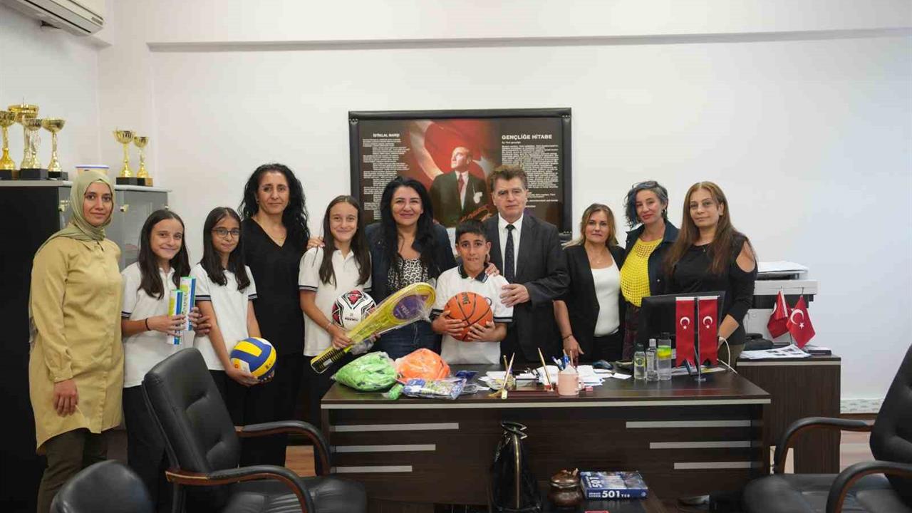 İstanbul'da Öğrencilerle Geri Dönüşüm Seferberliği