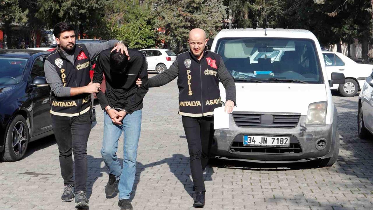 Antalya'da Kız Kaçırma Kavgasında 1 Ölü, 2 Sanık Yargılandı