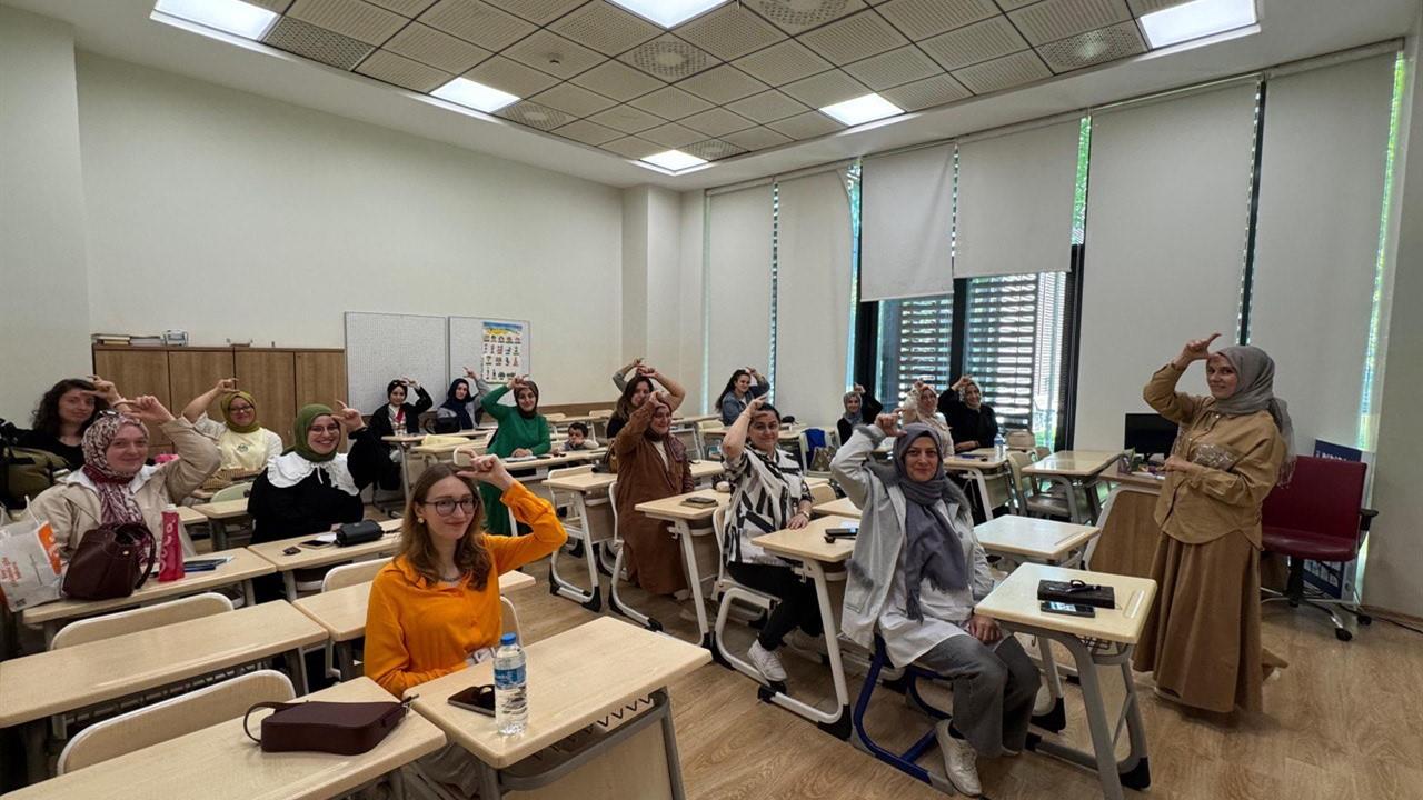 Sakarya'da İşaret Dili Kurslarına Yoğun İlgi