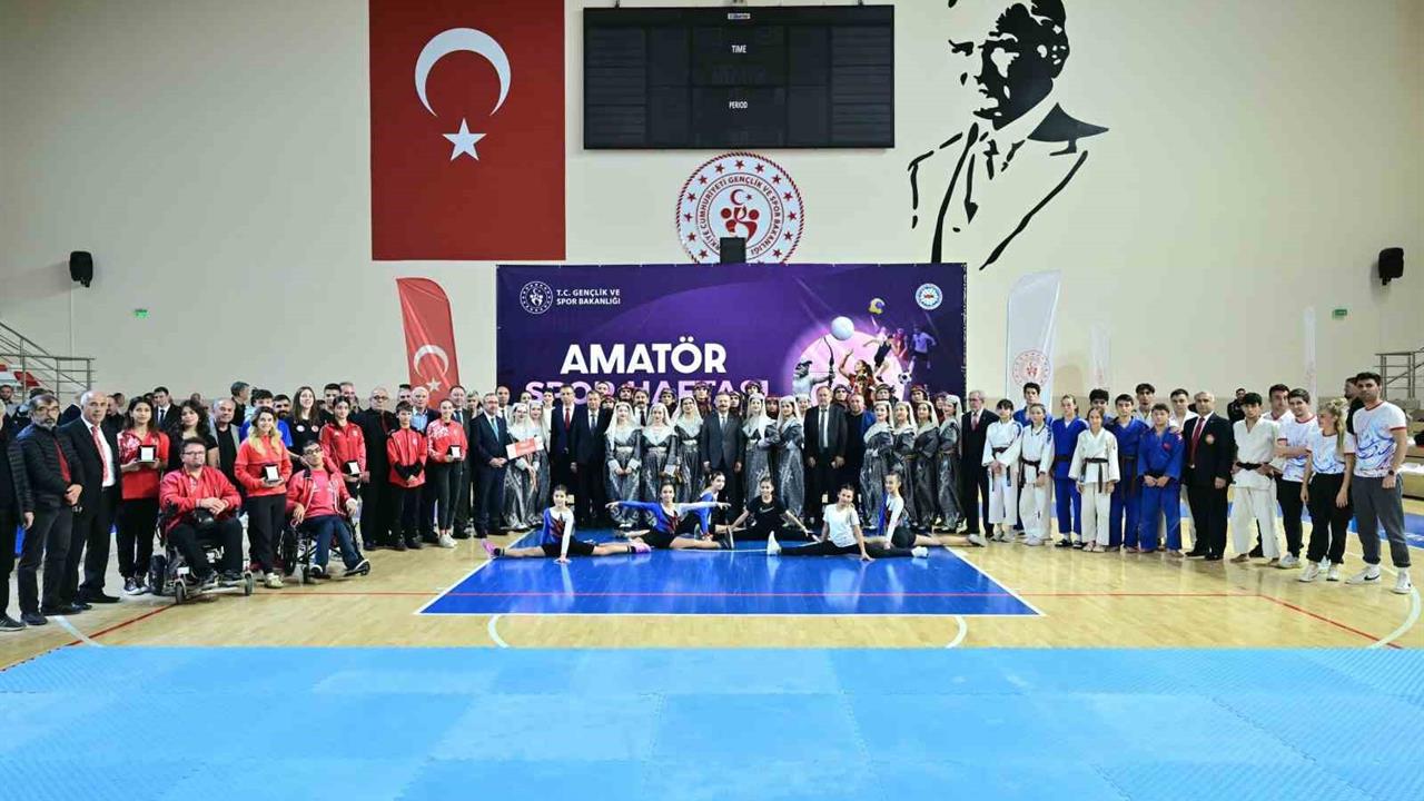 Eskişehir'de Amatör Spor Haftası Başladı