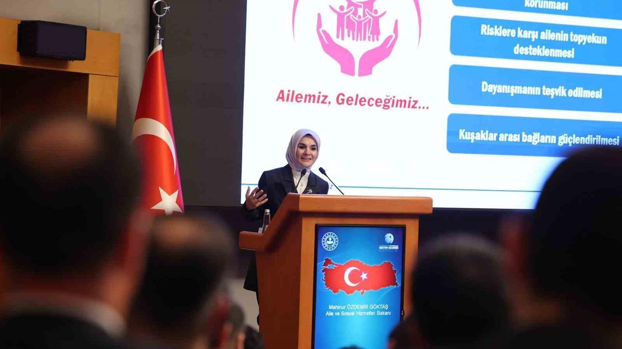 Bakan Göktaş Kaymakam Adaylarıyla Bir Araya Geldi