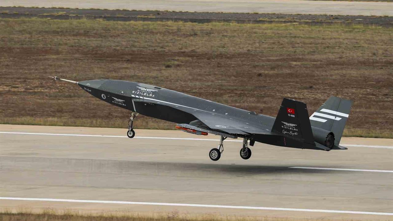 Bayraktar KIZILELMA'dan İlk Atışta Hedefler Tam İmha Edildi