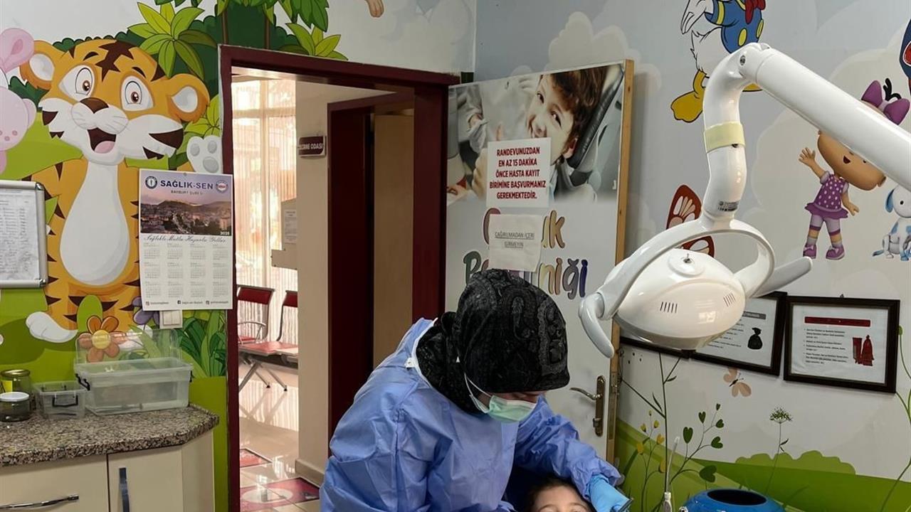 Bayburt'ta Ağız ve Diş Sağlığı Merkezine Yeni Uzmanlar Atandı