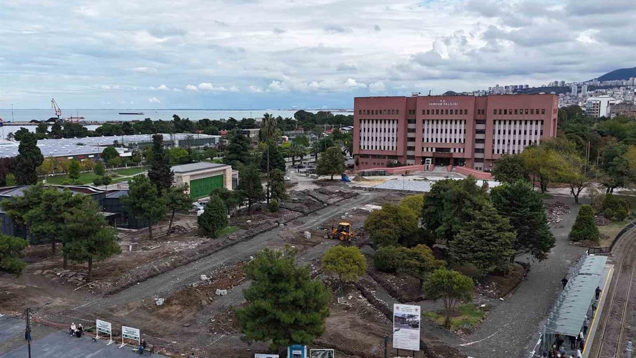 Samsun'da Valilik Meydanı'na Estetik Dönüşüm Geliyor