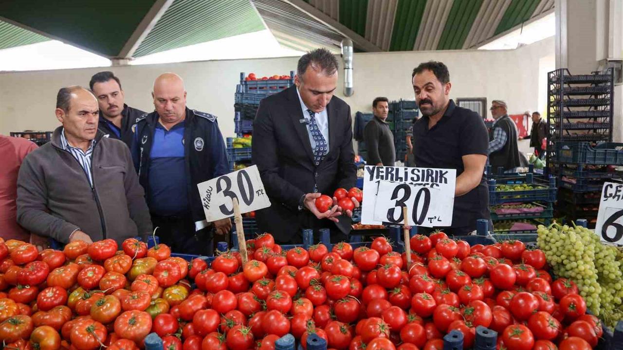 Meram'da Zabıta Denetimleri Sürüyor