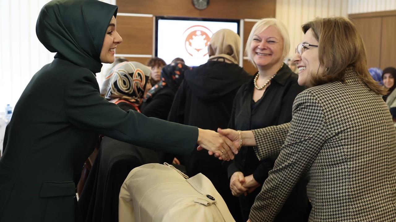 Bakan Göktaş'tan Kadına Yönelik Şiddetle Mücadele Vurgusu