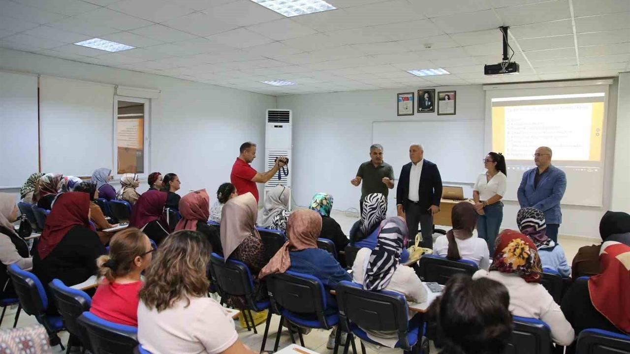 ALTSO'dan Servis Rehberlerine Eğitim Desteği