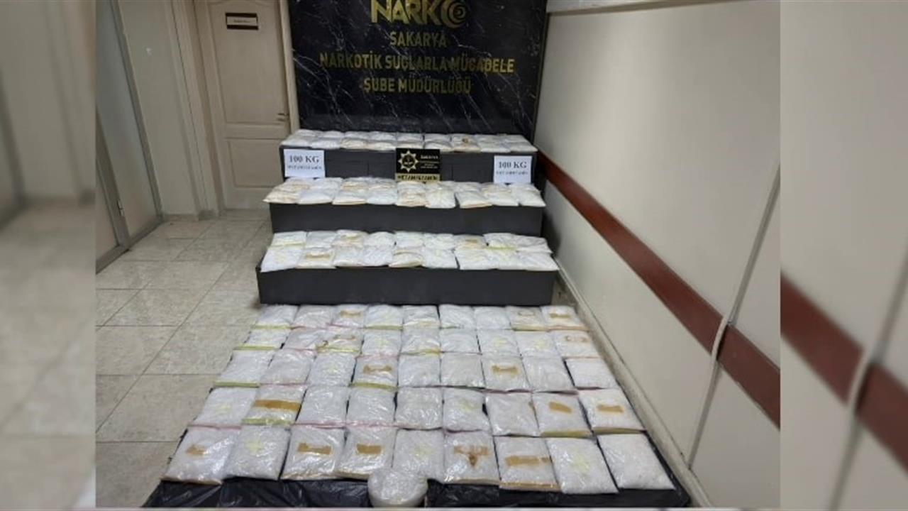 Sakarya'da Tarihi Uyuşturucu Operasyonu: 100 Kilogram Ele Geçirildi