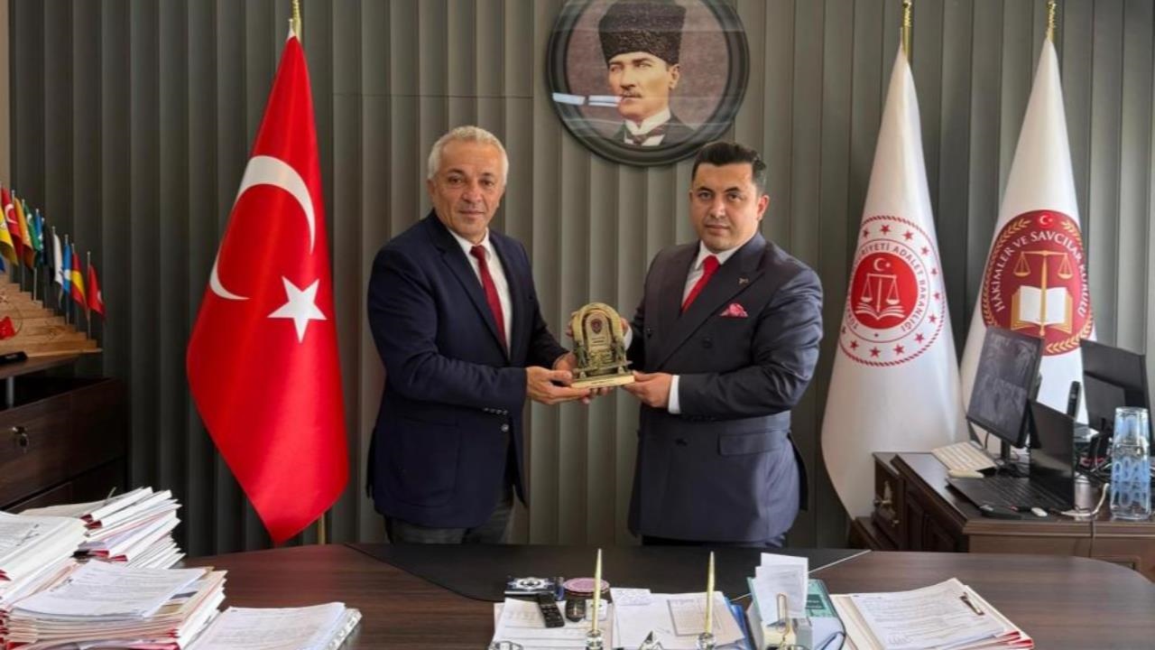 Anamur Başsavcısı Tanju Çatlı: "bu Vatan, Canlarını Gözünü Kırpmadan Feda Eden Kahramanlarımızın Mirası Üzerinde Yükseliyor!"