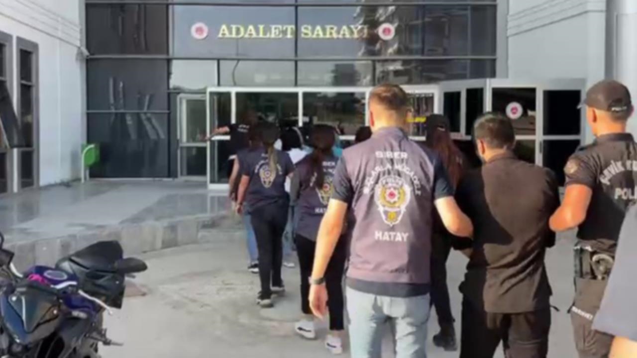 Mersin Dahil 5 İlde Yasadışı Bahis Operasyonu: 1 Milyarlık İşlem Yapan, 2 Milyon Kâr Sağlayan Çete Çökertildi