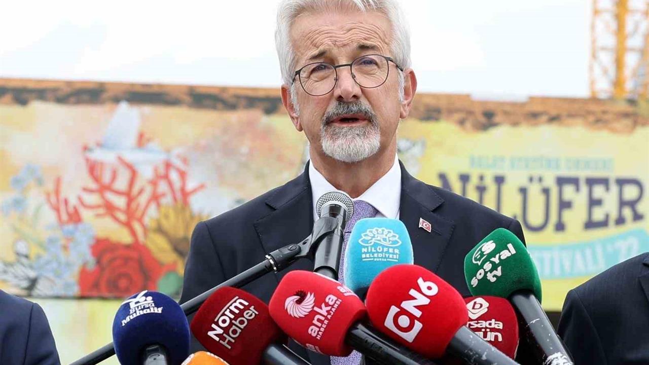 Bursa'da Eski Belediye Başkanı Gözaltına Alındı