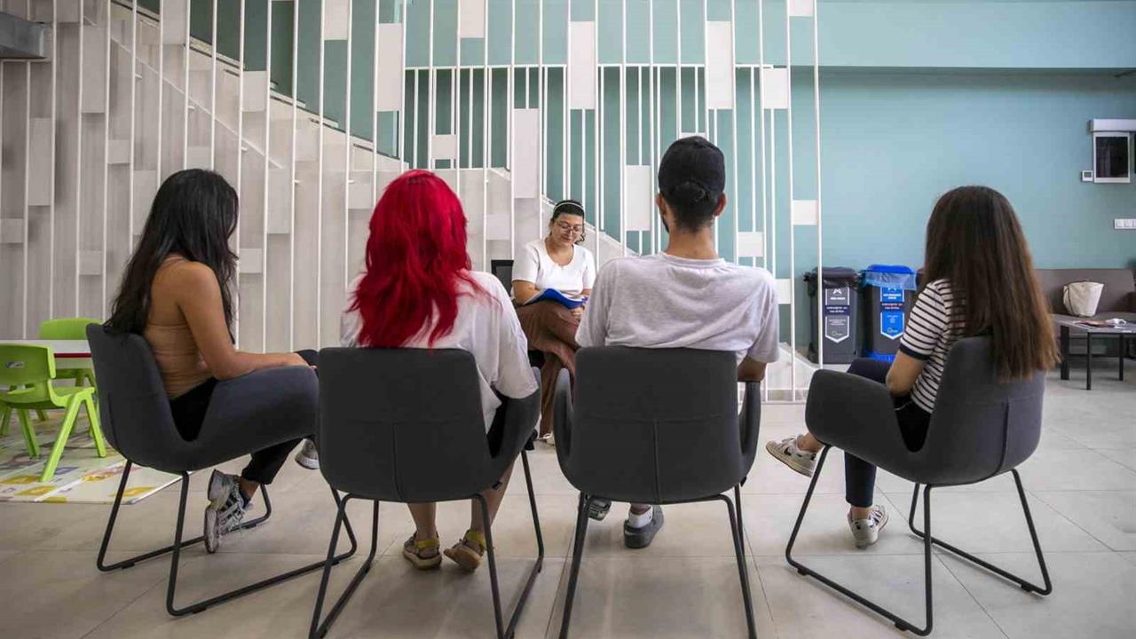 Mersin'de Öğrencilere Psikolojik Destek: MERCİ Merkezleri Faaliyette