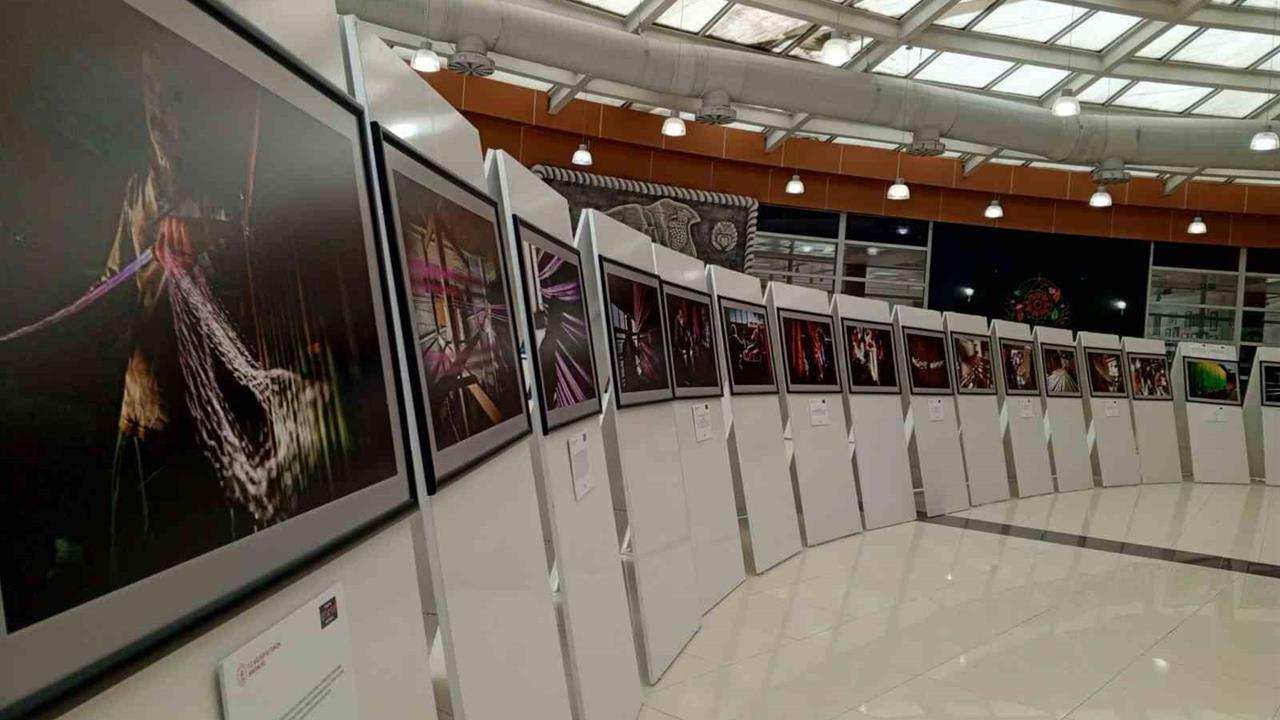 Malatya'da Kutnu Kumaş Sergisi: Osmanlı Modası Yeniden Hayat Buluyor