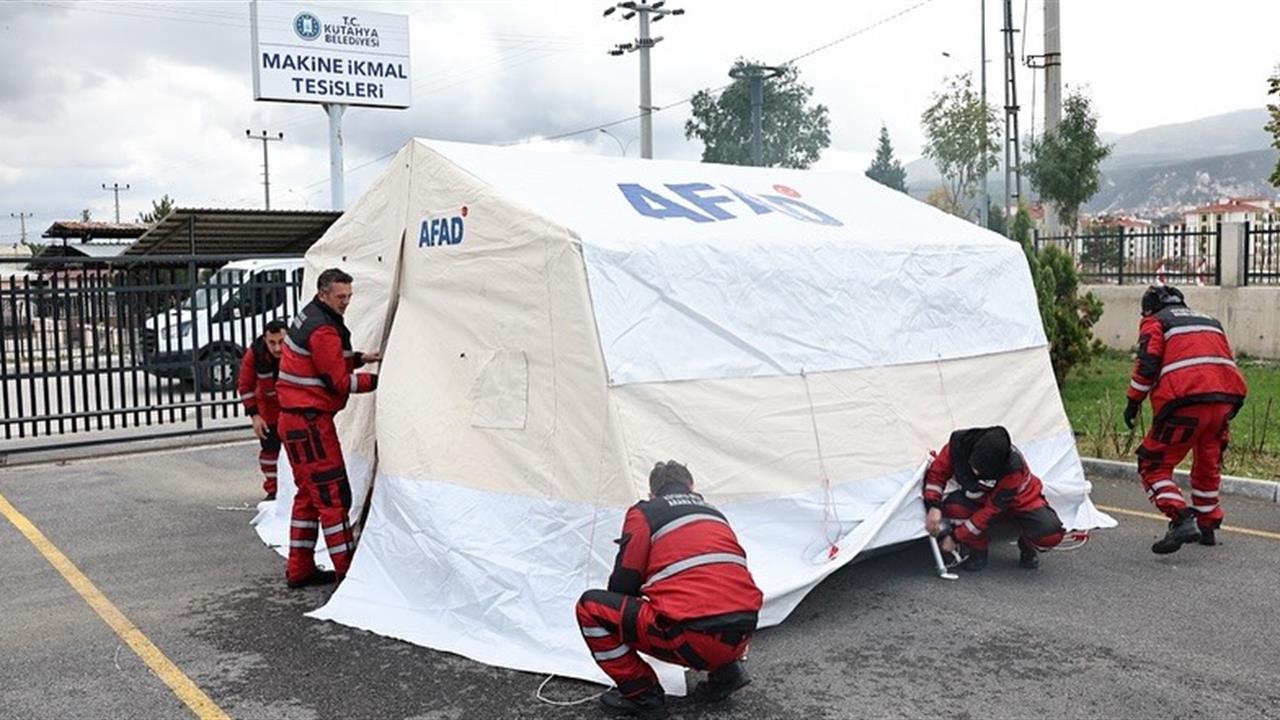 Kütahya'da 181 Kilometrekarelik Deprem Tatbikatı Gerçekleşti