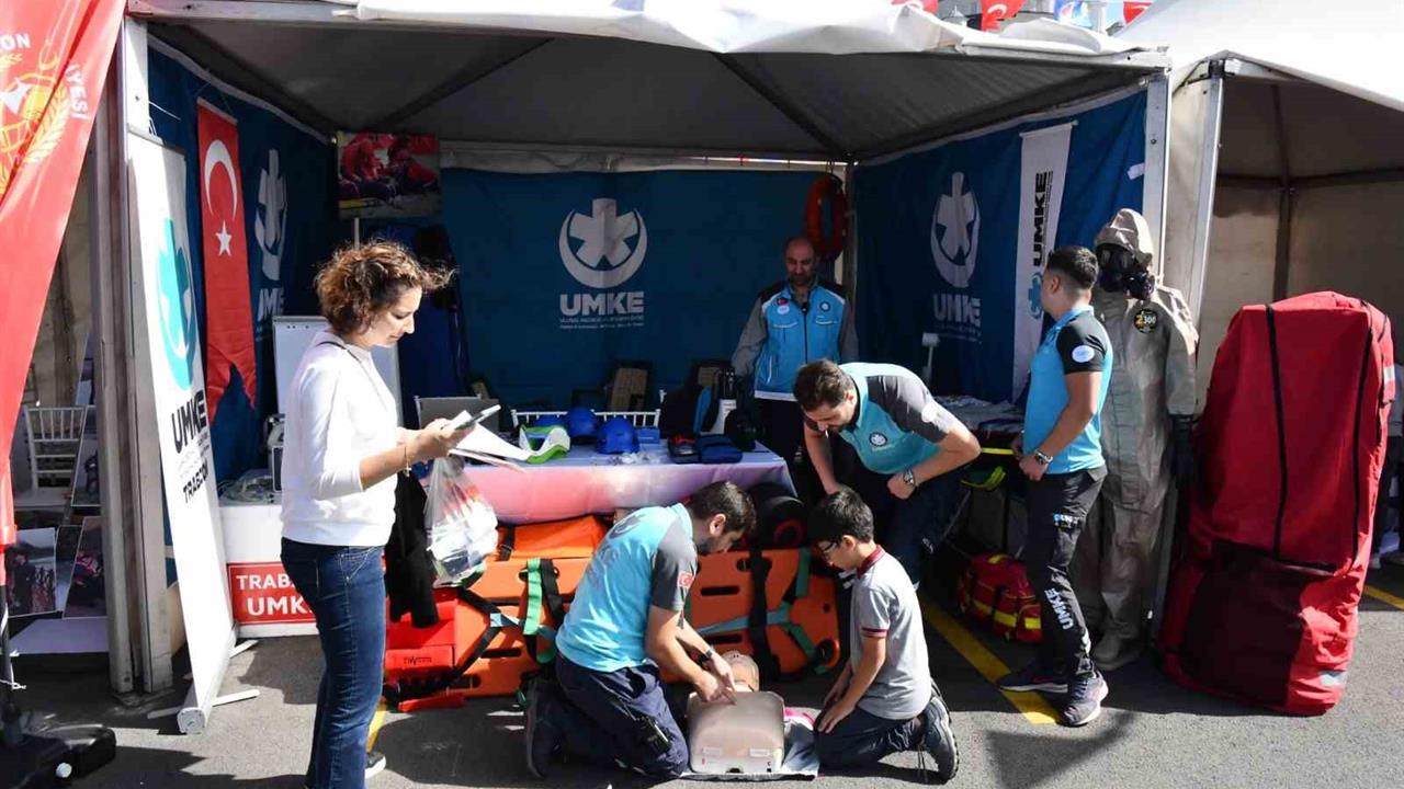 Trabzon’da Bilim Festivali Coşkuyla Başladı