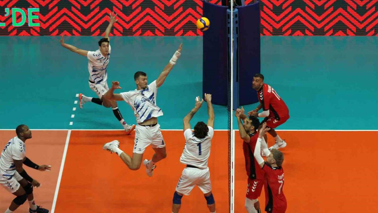 Halkbank, TSYD Kupası'nda Spor Toto'yu Geçti: 3-1