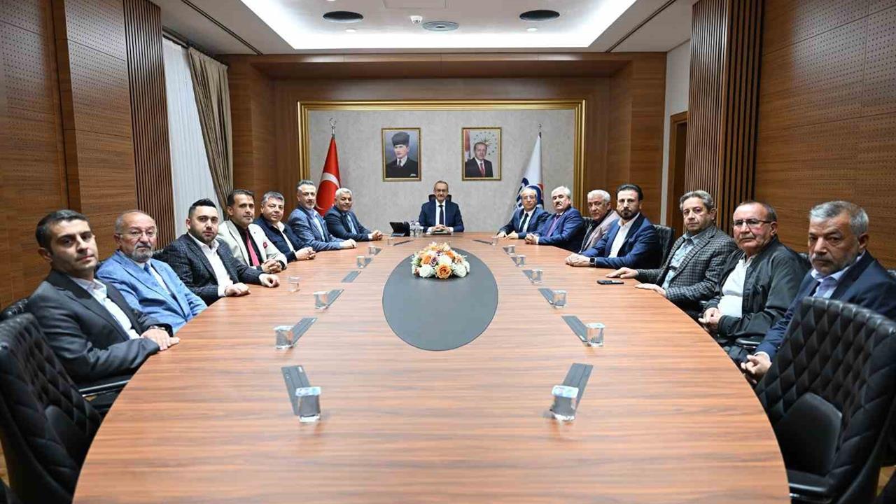 Malatya TSO Heyeti Vali Yavuz ile Görüştü