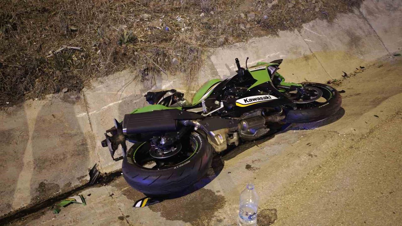 Bilecik'te Ticari Araç ile Motosiklet Çarpıştı: 1 Yaralı